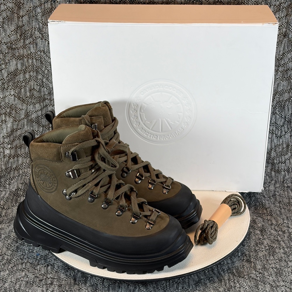 Canada Goose Journey Boot 7778M Men's size 7 Military Green